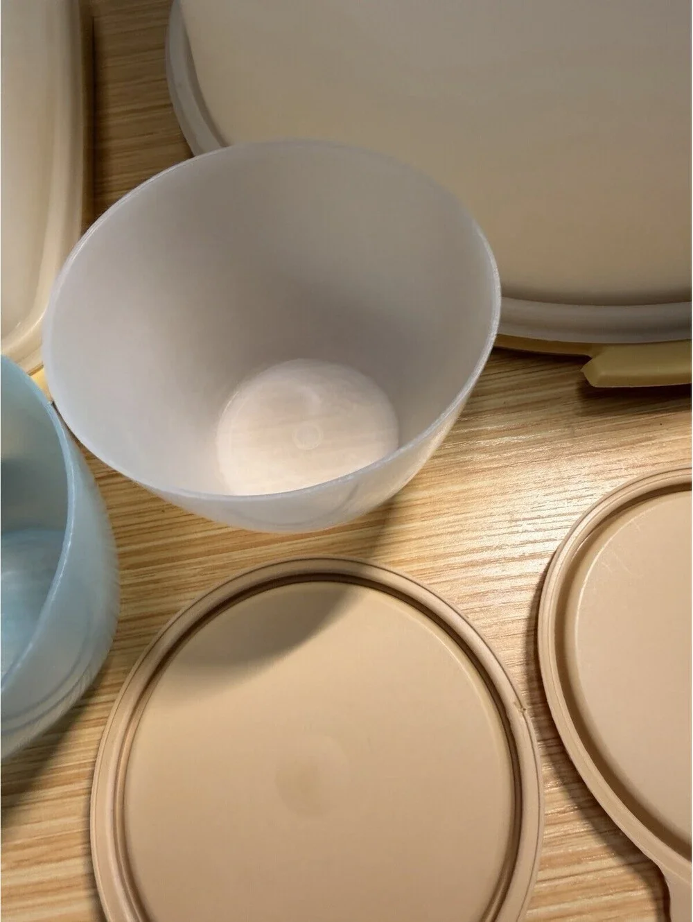 VTG 8 Pc Tupperware Bundle Deviled Eggs And Large Cake Carrier Harvest Gold